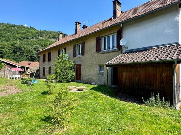 IMMEUBLE DE RAPPORT PLANCHERS LES MINES