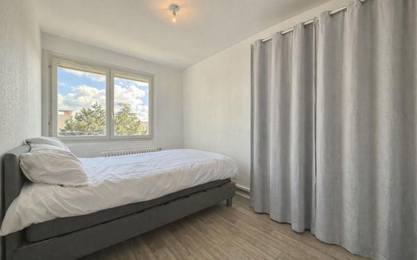 Appartement à vendre    5 pièces • 101,34 m2 Chenôve