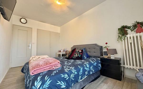 Appartement à vendre    5 pièces • 101,34 m2 Chenôve