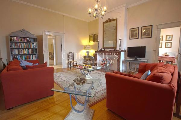 Magnifique demeure historique avec appartements d’invités, piscine et patrimoine médiéval