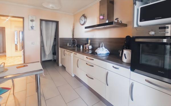 Appartement à vendre    4 pièces • 82 m2 Manosque