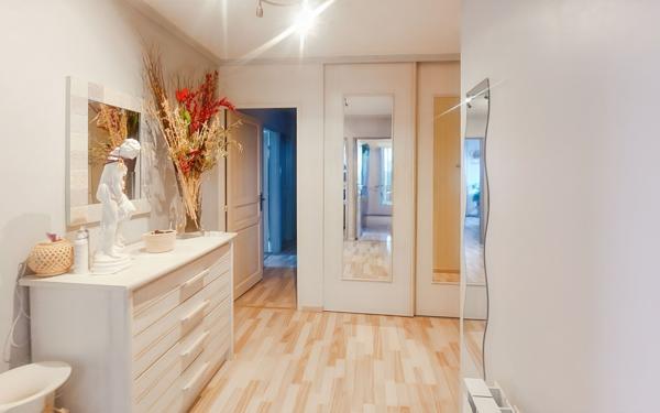 Appartement à vendre    4 pièces • 82 m2 Manosque