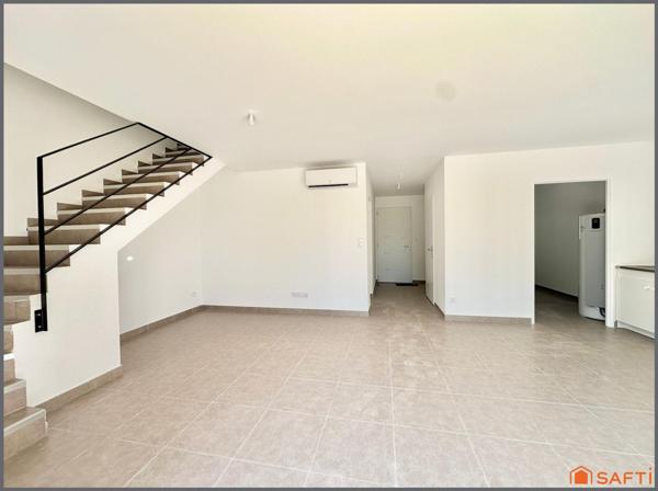 Maison 3 chambres et GARAGE à TAVEL