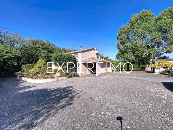 Ayguesvives (31450) Ayguesvives, maison 5 pièces 154m2 env. avec piscine, véranda, sous-sol de 180 m2 et dépendances, terrain 3656