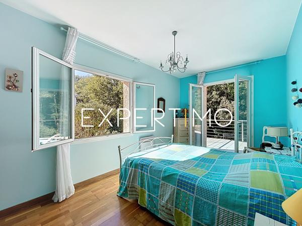 Ayguesvives (31450) Ayguesvives, maison 5 pièces 154m2 env. avec piscine, véranda, sous-sol de 180 m2 et dépendances, terrain 3656