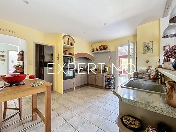 Ayguesvives (31450) Ayguesvives, maison 5 pièces 154m2 env. avec piscine, véranda, sous-sol de 180 m2 et dépendances, terrain 3656