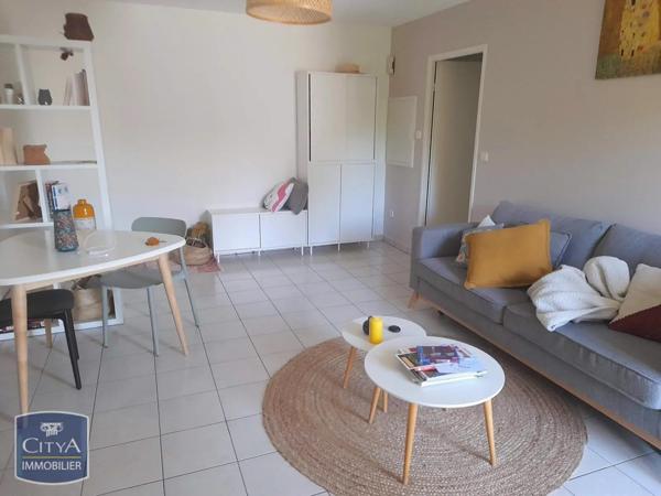 Appartement à louer 3 pièces 54m²
