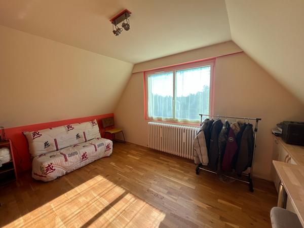 PROCHE CERGY PROPRIETE D'EXCEPTION de 180 M2 HABITABLES AVEC PISCINE ET DEPENDANCES