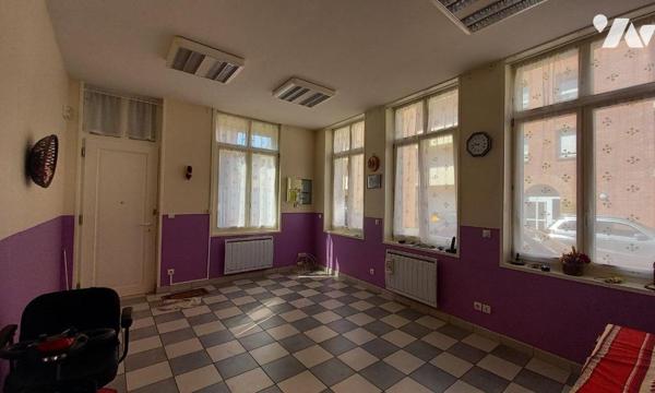 Dans un ensemble immobilier, appartement de Type 2  à vendre à Estaires (59940) , appartement d...