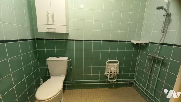 Dans un ensemble immobilier, appartement de Type 2  à vendre à Estaires (59940) , appartement d...