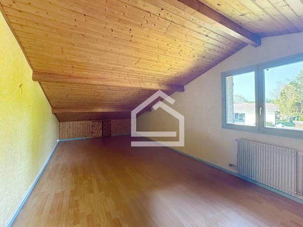 Maison 5 pièce(s) 3 chambre(s) 136 m²