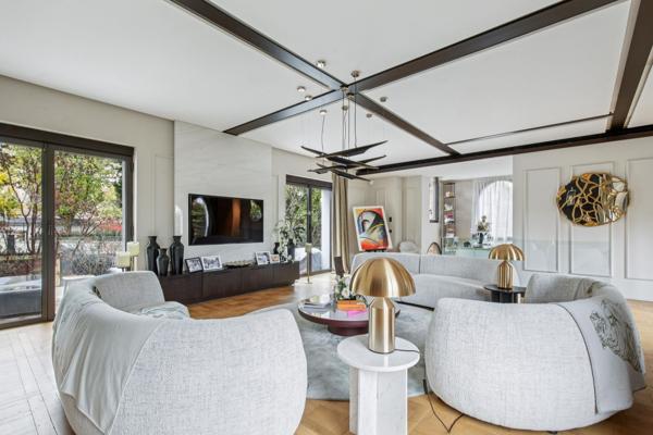 Vente Hôtel particulier Paris 16 12 Pièces 488 m²