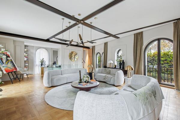 Vente Hôtel particulier Paris 16 12 Pièces 488 m²