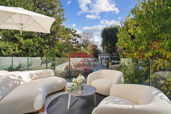 Vente Hôtel particulier Paris 16 12 Pièces 488 m²
