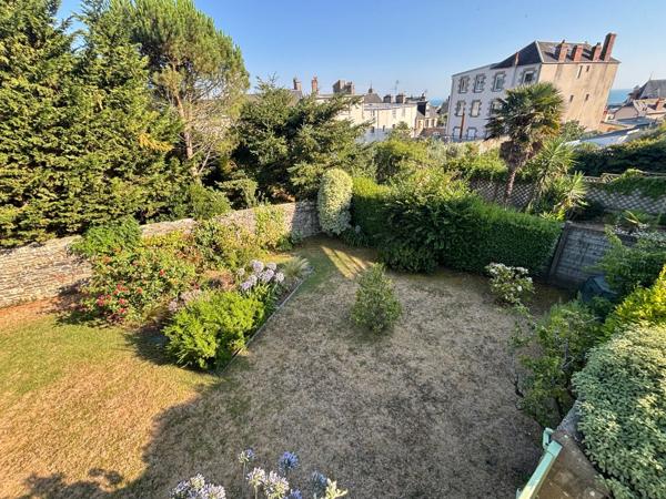 Vente Maison de luxe Granville 8 Pièces 200 m²
