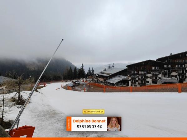 En bordure de piste de ski à Valfréjus, beau 2P 27 m2 avec grand balcon