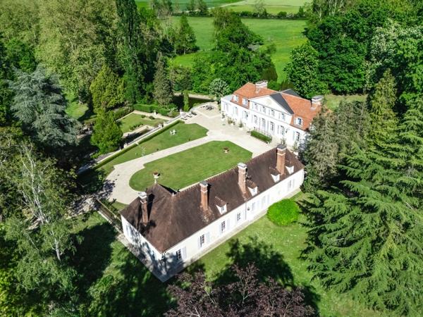 Vente Château Chablis 20 Pièces 759 m²