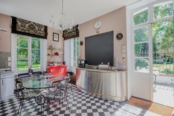 Vente Château Chablis 20 Pièces 759 m²