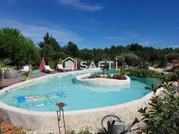 Propriété rare avec piscine, volumes et nature
