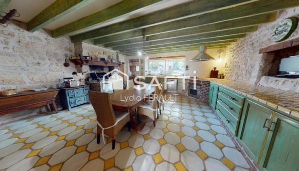 Propriété rare avec piscine, volumes et nature