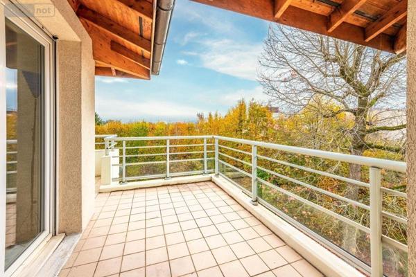 Appartement à vendre à Ferney-Voltaire dans l'Ain (01210), ref : 01047-732