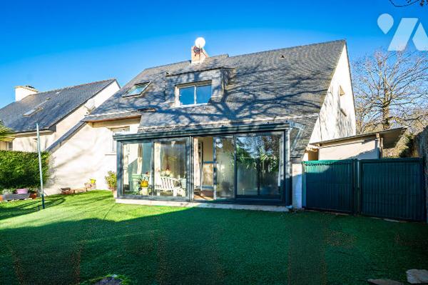 Maison Chartres De Bretagne 7 pièce(s) 151 m2