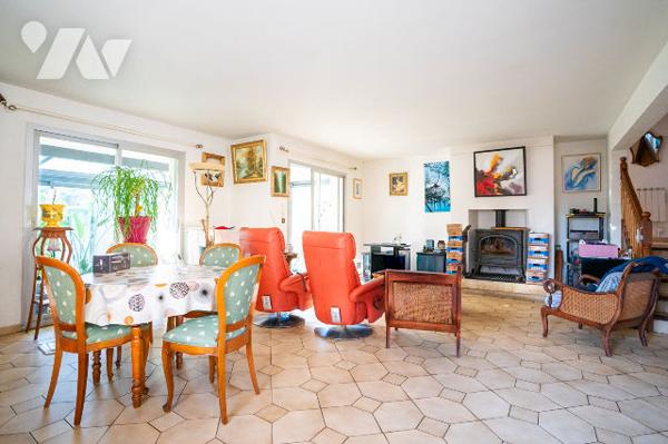 Maison Chartres De Bretagne 7 pièce(s) 151 m2