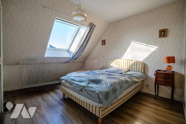 Maison Chartres De Bretagne 7 pièce(s) 151 m2