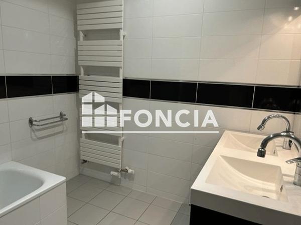 Location Maison 4 pièces 105 m² - 19 RUE DES VILLES JUMELEES Epinal 88000