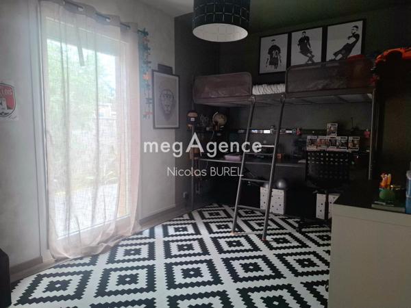 Maison à LAVAL, 53000 - 6 pièces 128m²