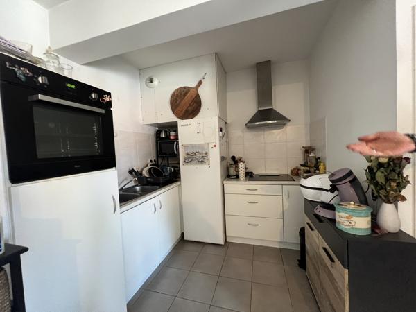 Appartement
                                                                                                                                                                                                                                                                                                                        3 pièce(s)                                                                                                                                                                                                          2 chambre(s)                                                                                                                                                                                                          68.95  m²