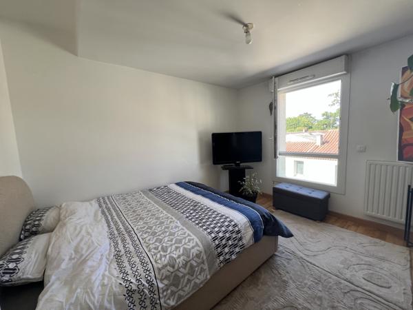 Appartement
                                                                                                                                                                                                                                                                                                                        3 pièce(s)                                                                                                                                                                                                          2 chambre(s)                                                                                                                                                                                                          68.95  m²