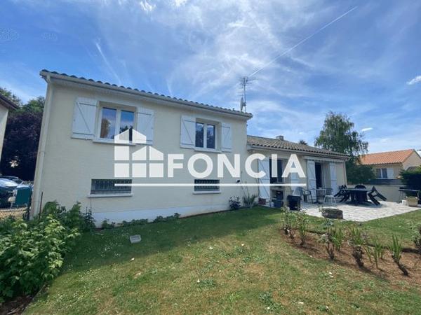 À vendre Maison 5 pièces 126 m² - Buxerolles 86180