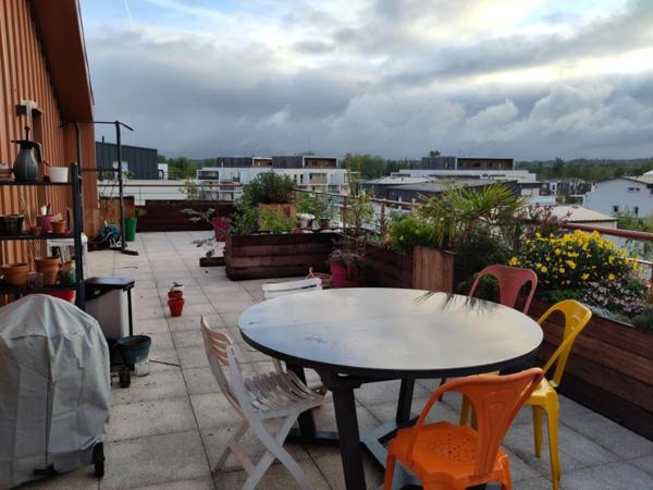 T3 de 62m² avec une terrasse de 101m²