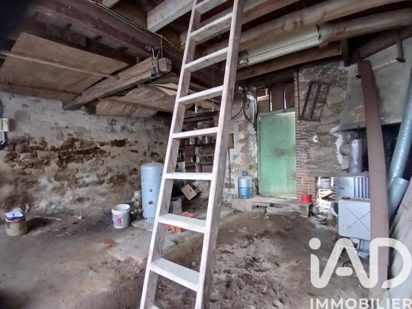 Maison à vendre 4 pièces 87 m² Saint-Pierre-des-Échaubrognes