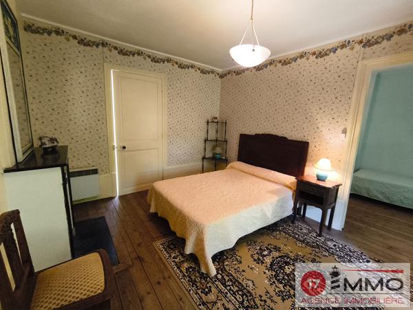 Maison de charme Thaire 3 pièce(s) 80 m2