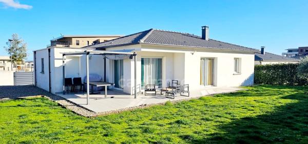 Maison à vendre 4 pièces BORGO (20)