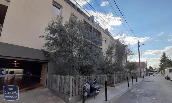 Appartement à louer 2 pièces 37.69m² Nîmes (30000)