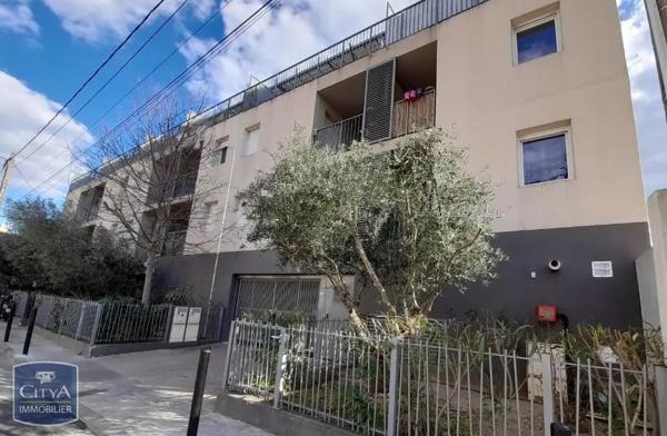 Appartement à louer 2 pièces 37.69m² Nîmes (30000)
