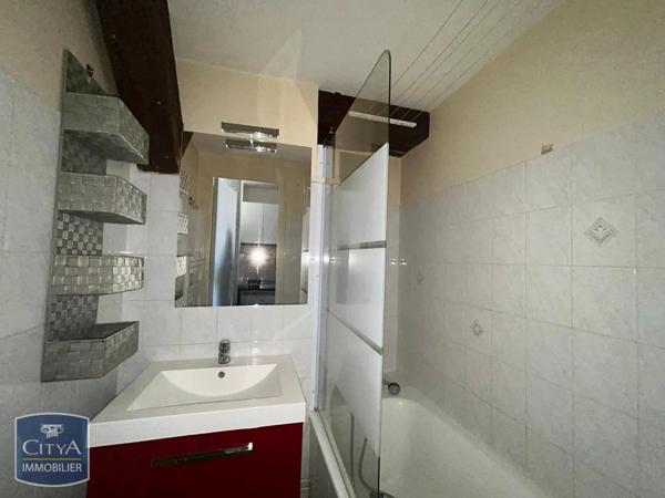 Appartement à louer 1 pièce 18.05m² Chartres (28000)