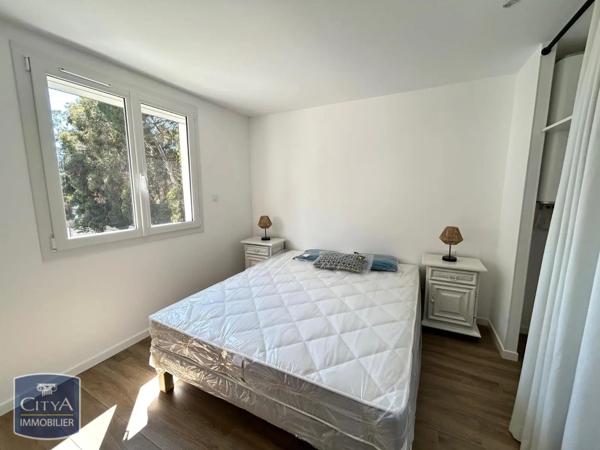 Appartement à louer 4 pièces 81.45m² Cannes (06400)