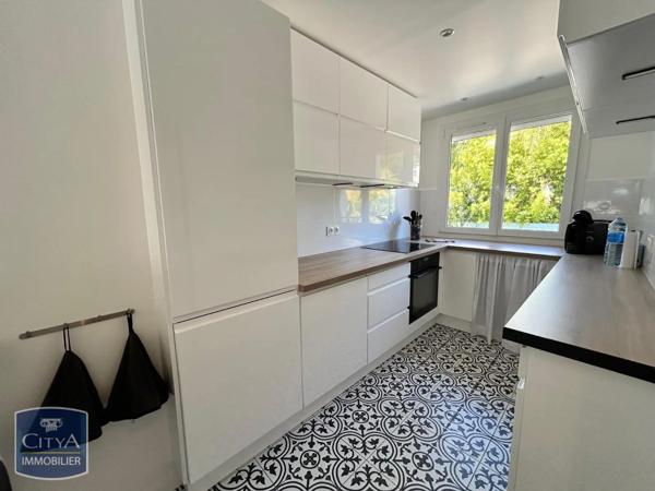 Appartement à louer 4 pièces 81.45m² Cannes (06400)