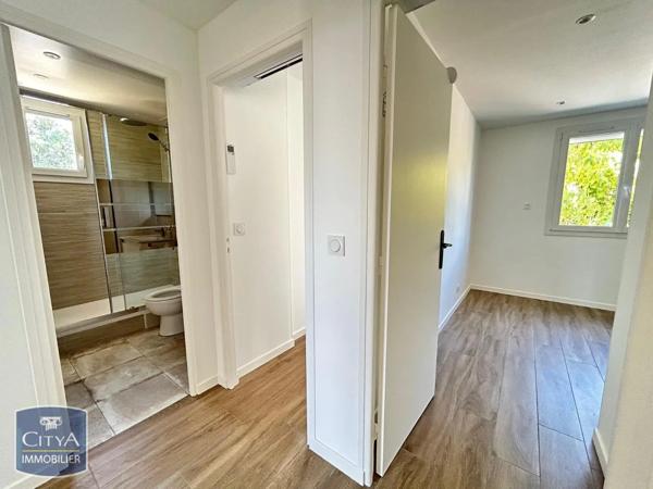 Appartement à louer 4 pièces 81.45m² Cannes (06400)