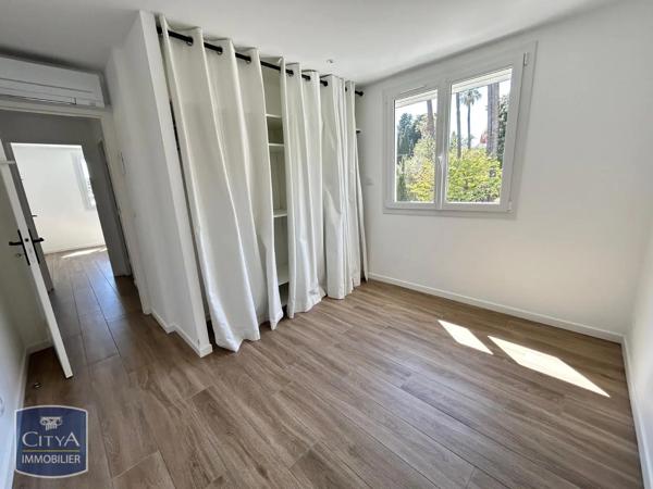 Appartement à louer 4 pièces 81.45m² Cannes (06400)
