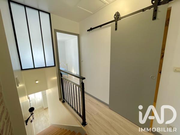 Maison à vendre 9 pièces 198 m² Lathus-Saint-Rémy