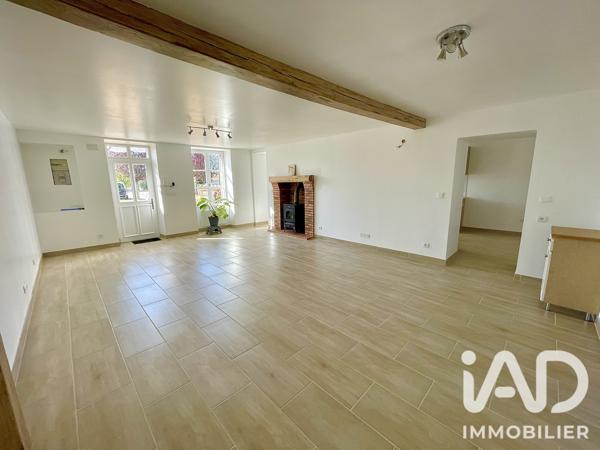 Maison à vendre 9 pièces 198 m² Lathus-Saint-Rémy