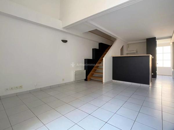 Location                                                      Appartement
                        
                     2 pièces                      43 m2                     à Albi