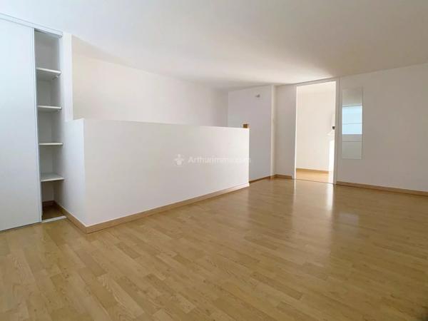 Location                                                      Appartement
                        
                     2 pièces                      43 m2                     à Albi