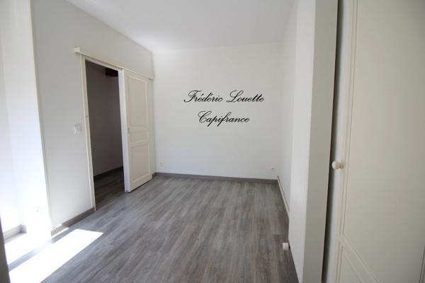 Dpt Marne (51), à louer EPERNAY appartement T2 de 38 m²