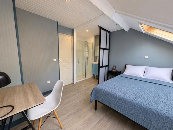 Maison meublée amiénoise - Amiens-Sud - 3 chambres avec salle d'eau individuelle